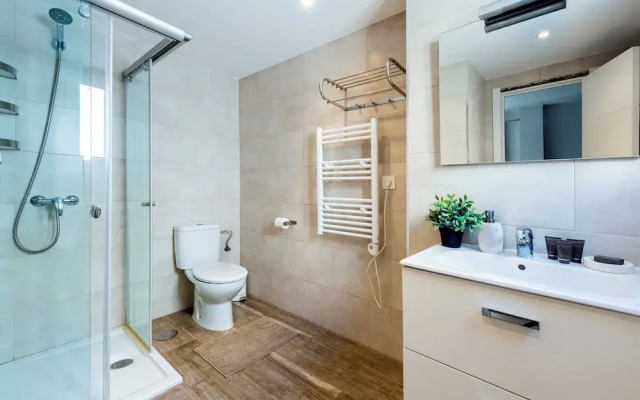 Genteel Home Albareda II