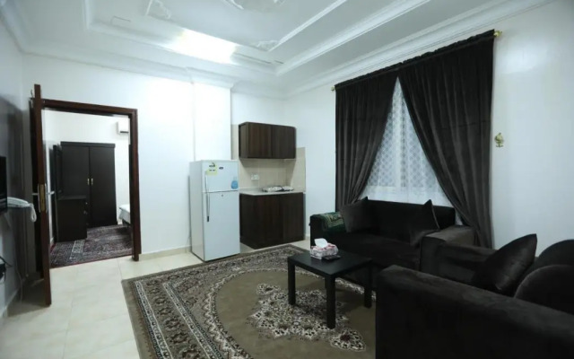 Al Eairy Apartments-Dammam 8