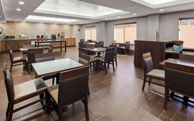 Best Western Plus Raleigh Crabtree Valley Hotel