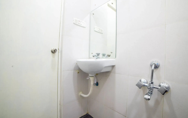 OYO 6375 Perungudi