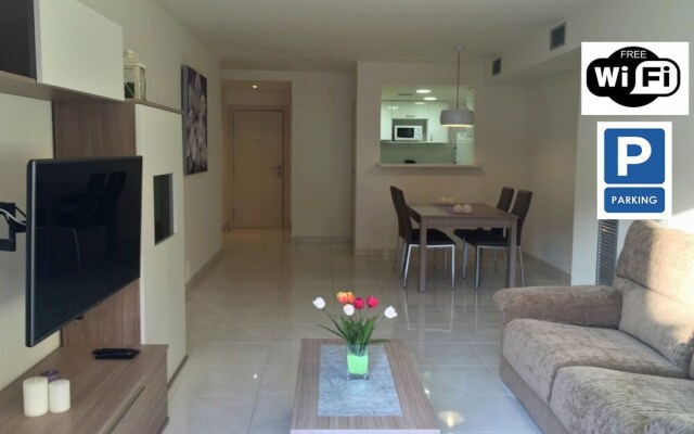 Modern Apartment In Rosas 150 M From The Beach With Wifi