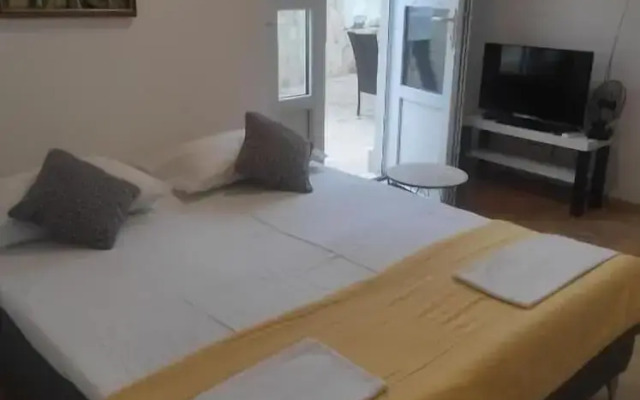 Appartamento Olive Garden Ac Wifi Hvar