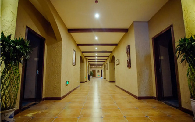 D6 Hotel Tong zilin