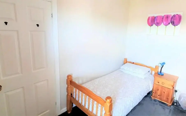 3-bedroom Victorian House With Superfast Wi-fi