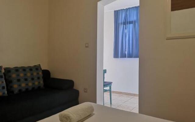 Apartments Tri Palme