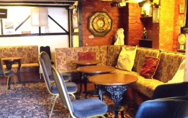 The Derby Hotel