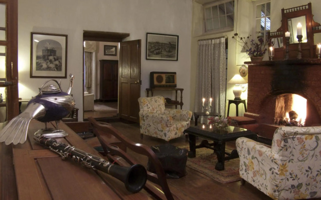 Lymond House