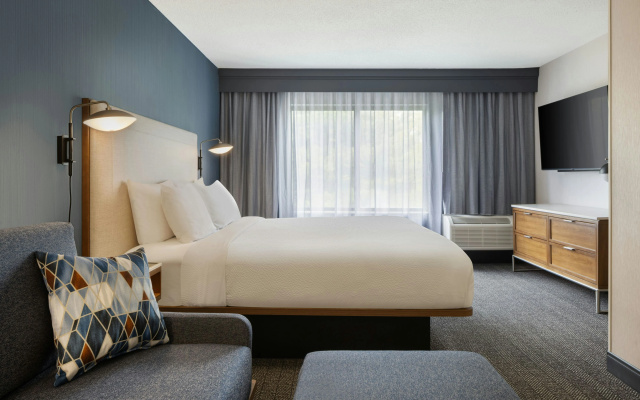 Courtyard by Marriott Traverse City