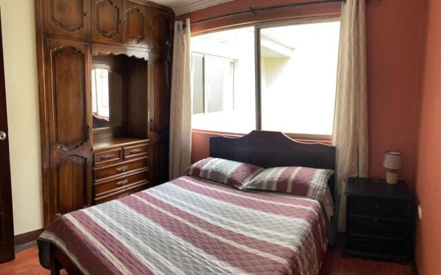 Alojamientos Hostal Rest House