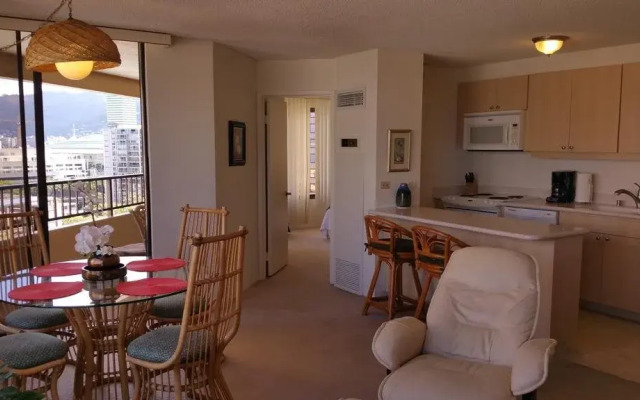 Discovery Bay Retreat