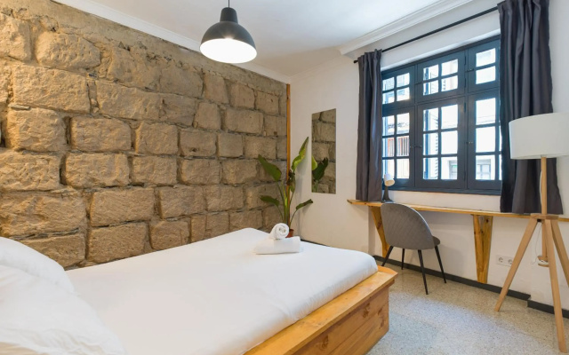 Cathedral Apartment