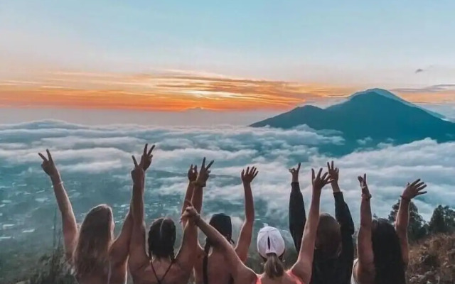 La Pino Mount Batur and Hot Spring