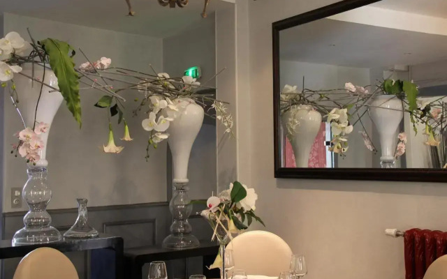 Logis Hotel Les 3 Rois