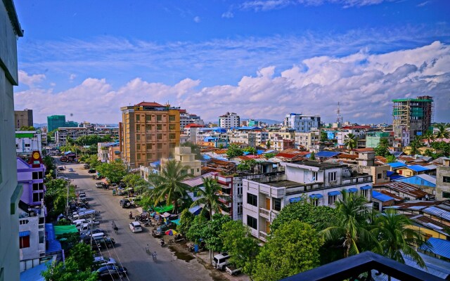 Hotel Yadanarbon