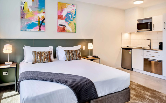 Sojourn Apartment Hotel - Ghuznee