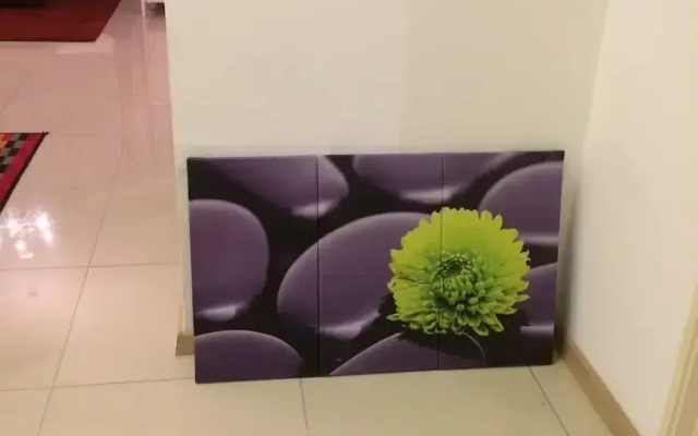 Lawang Suite 2 Bedroom Corner Apartment