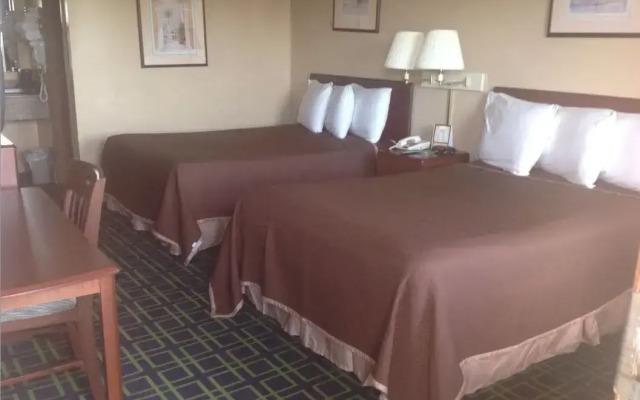 Hilltop Inn