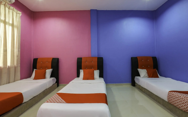 OYO 89933 Nun Hotel