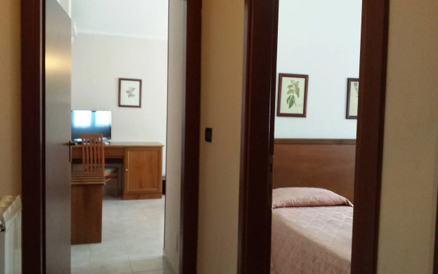 Pausania Inn