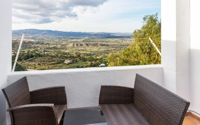 Delightful Apartment in Mojácar With Balcony