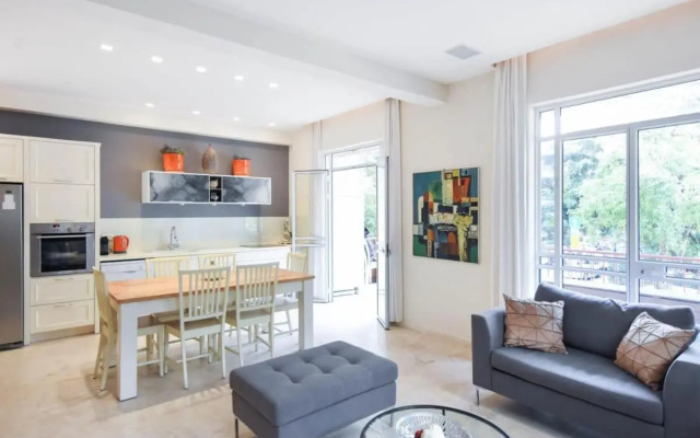 Blue Quartz by HolyGuest