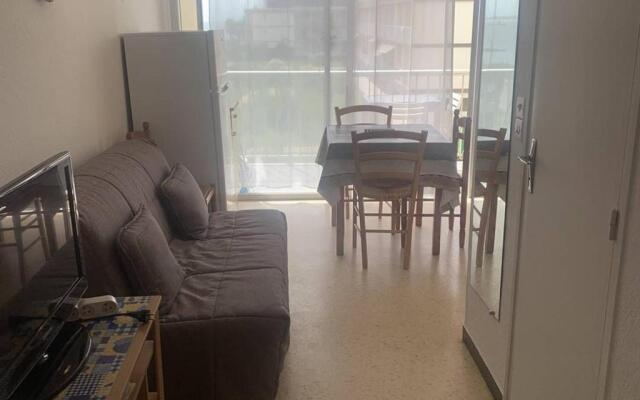 Appartement Balaruc-les-Bains, 1 pièce, 2 personnes - FR-1-571-14