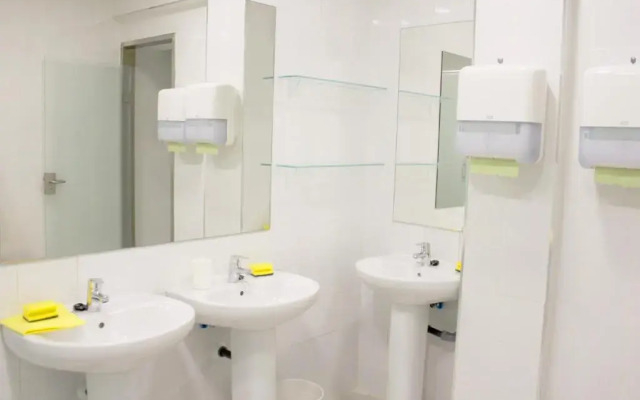 Apartamentos Funway Hostel