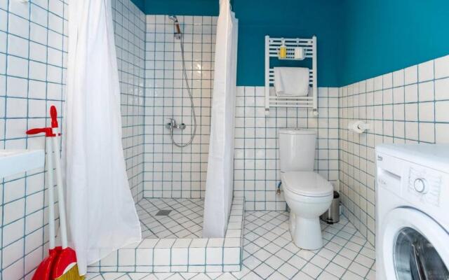 Wehost Apartment With Huge Terrace