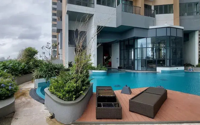 Nine Peaks Summit TriZen