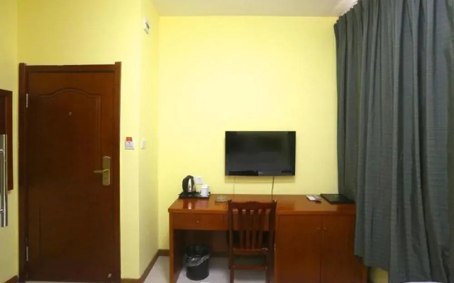 Qingdao Peninsula Star Business Hotel