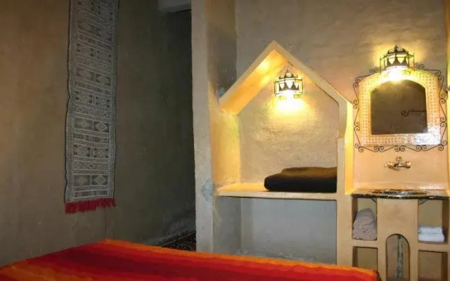 Maison Merzouga Guest House
