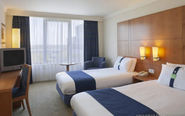 Holiday Inn Milton Keynes - Central by IHG