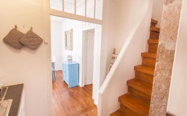 LovelyStay - Cosy Bairro Alto Duplex