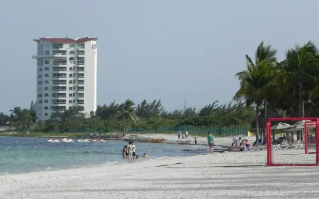 Hostel Punta Sam