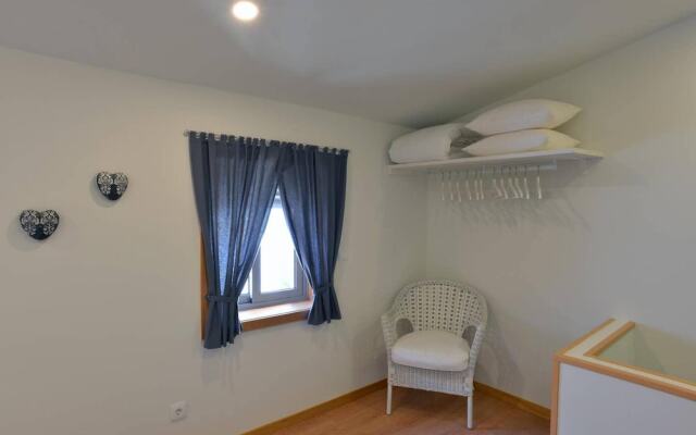 Apartment with One Bedroom in Porto, with Wifi