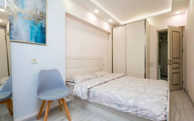 Apartment by Luxe Group XO444