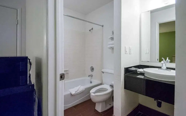 Motel 6 Evanston