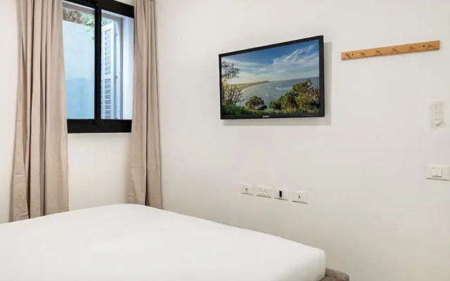 Ecletic by TLV2RENT