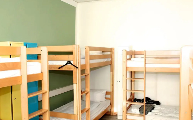 Hostel City Bed 2