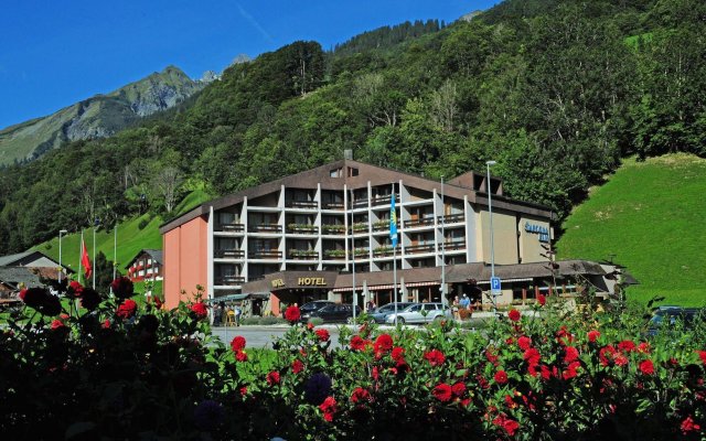 Hotel Sardona