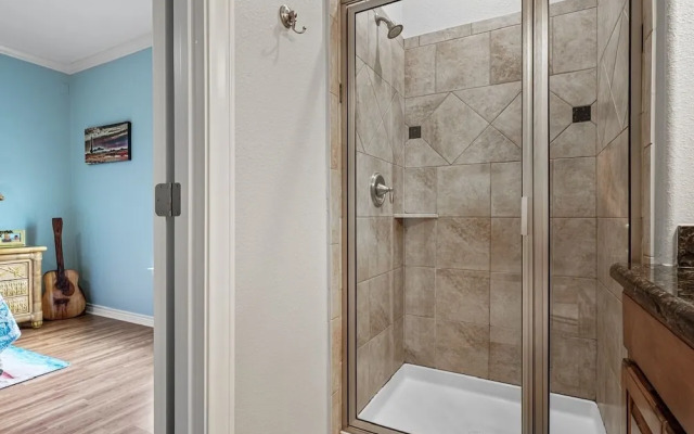 Outlaw's Inn 3 Bedroom Home