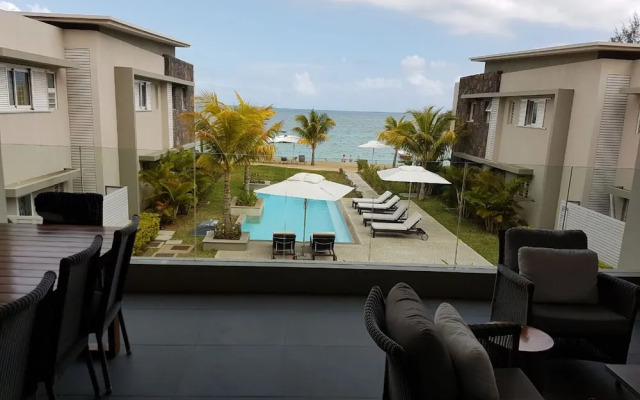 L'Escale Beachfront Luxury Suite By Dream Escapes