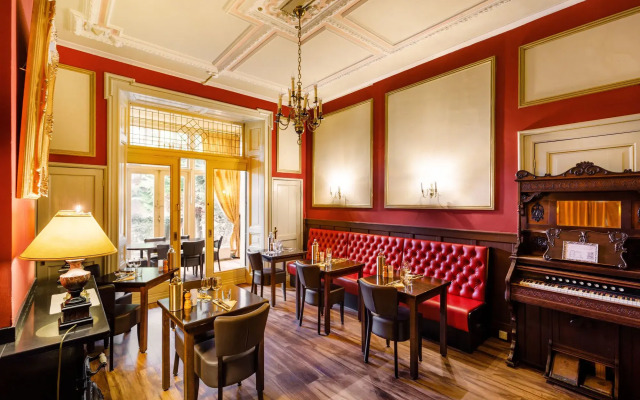 Hotel Fidder - Patrick's Whiskybar