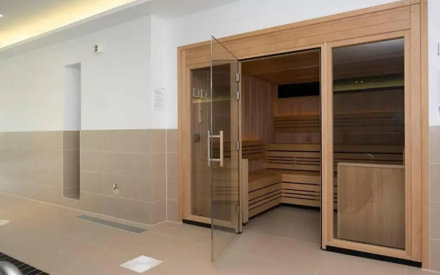 4br-8guests-balcony-beachview-pool-pets