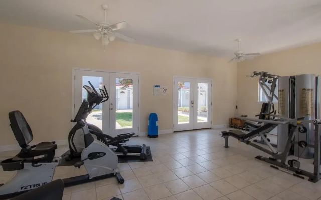 Oak Shores Studio 56