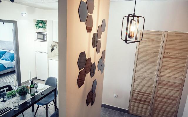 БонАпарт на улице 7-я Подлесная 118