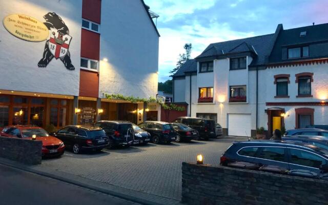 hotelImage