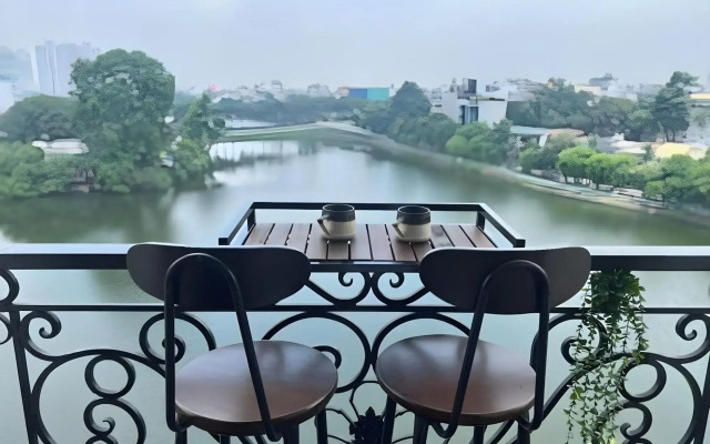 iRest Orange Tay Ho Lakeside Apartment