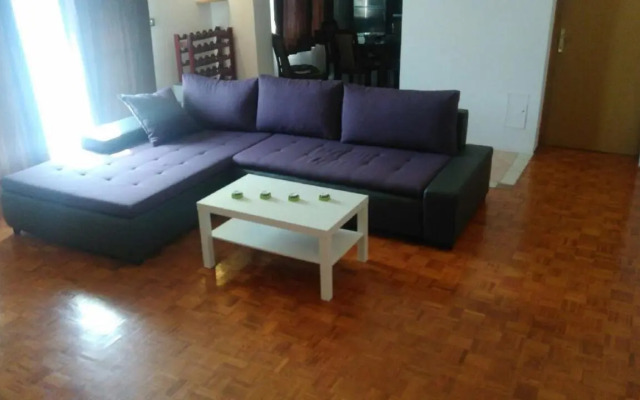 Apartment Summer 1