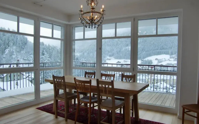 Villa Quenz Family Suites